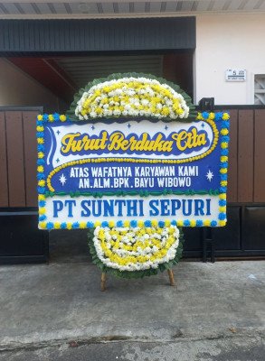 Papan Bunga Duka di Tanjung Pinang Timur