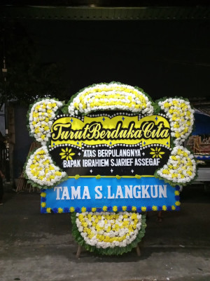 Papan Bunga Duka di Tanjung Pinang Timur